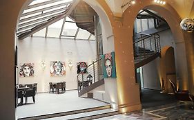 Borghese Palace Art Hotel